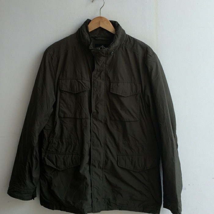 JAKET PARKA UNIQLO M65 SIZE L