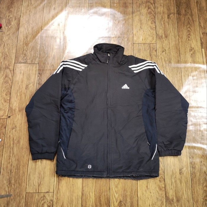 JAKET OUTDOOR ADIDAS