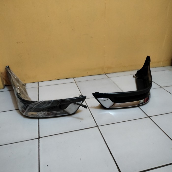 BODYKIT BELAKANG VENTURER 2019