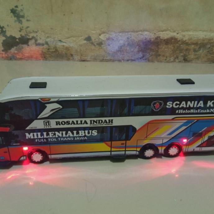 miniatur papercraft bus rosalia indah TA