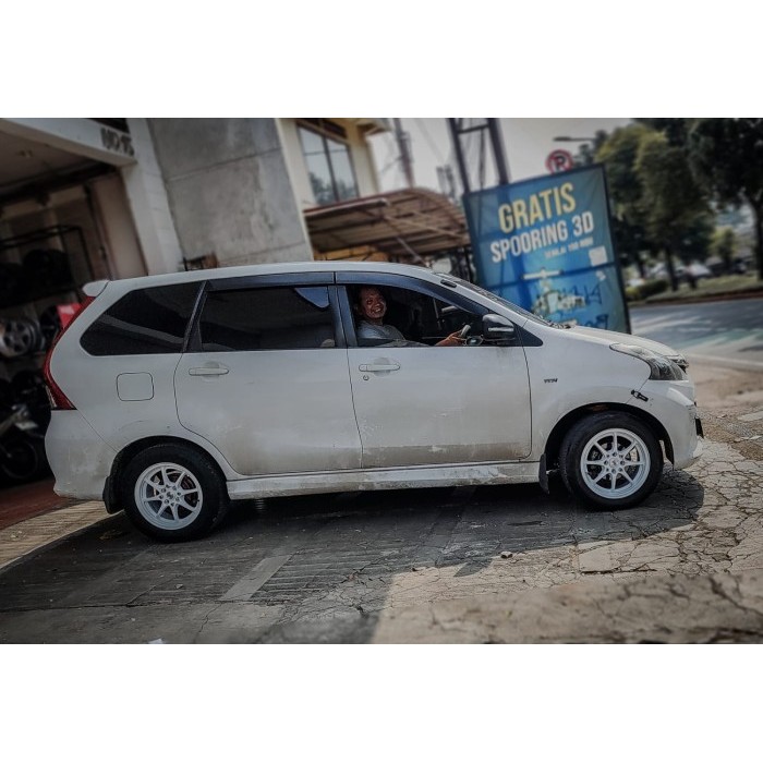 VELG RACING HSR HIROSHIMA RING 15 PAKET GANTENG MOBIL AVANZA VELG PLUS BAN