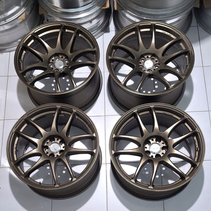WORK WHEELS EMOTION CR KAI KIWAMI (VELG SUBARU BRZ, TOYOTA 86, ALTIS, VELOZ) R18 5X100.