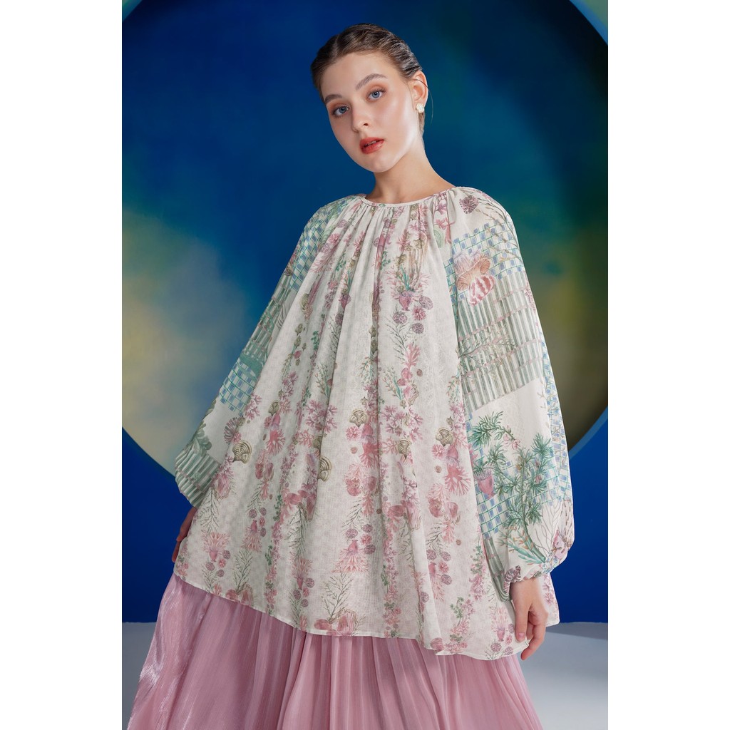 Benang Jarum - Coral Dreams Raglan Blouse - Jellyfish