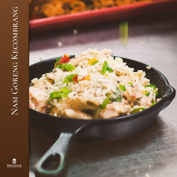 

Bumbu Instan Nasi Goreng Kecombrang (250gr) - Medina Catering