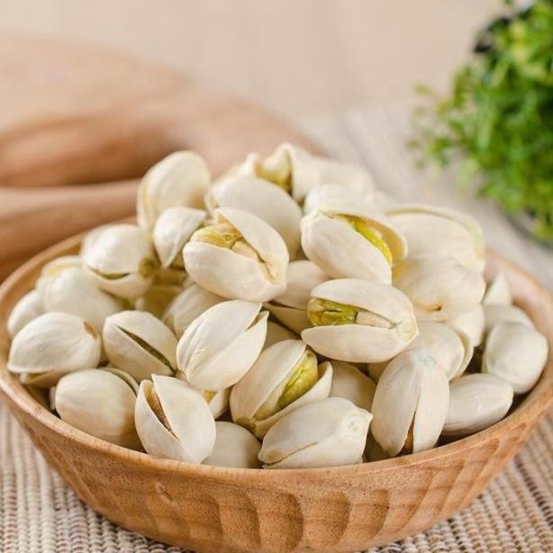 

Pistachio Roasted (Kacang Pistacio) 1 Kg Kacang Fustuk Arab