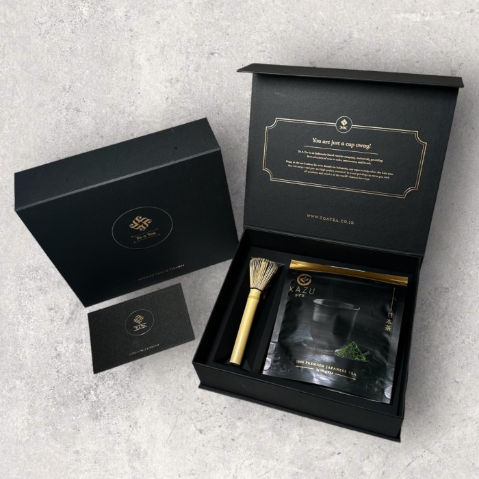 

NEW! KAZU Premium Hampers - Matcha Long Whisk - Natal Lebaran Cny - Matcha 100g Limited