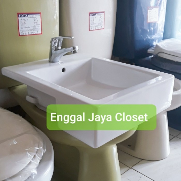 WASTAFEL KOTAK MEREK TOTO LW 642 CJ