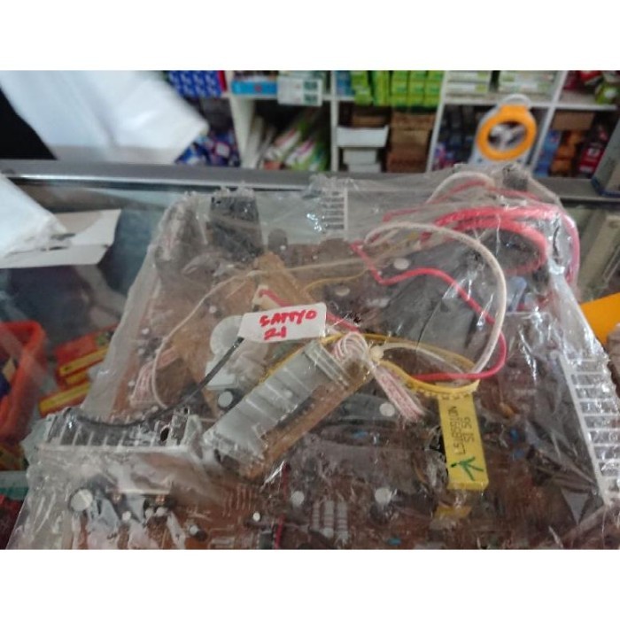 MESIN TV SANYO 21 INCH FLAT ORIGINAL ASLI