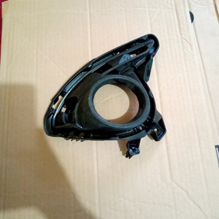 cover foglamp Mazda 2 Skyactiv 2014-2019