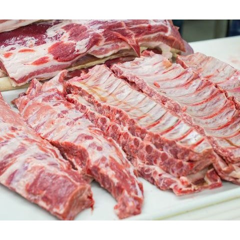 

Iga babi asli segar ukuran 1 kilogram