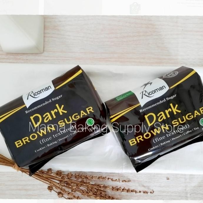

Ricoman Dark Brown Sugar 1000 GR 1 kg Gula Kemasan Asli
