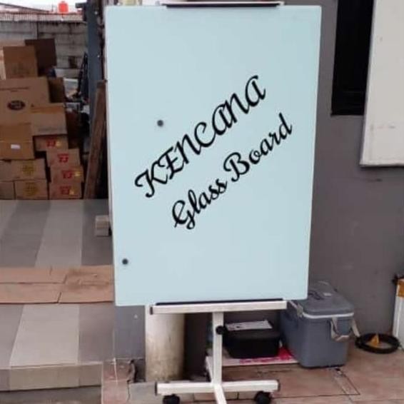 

TERMURAH - Flip Chart Glass Board Magnetik Standing Roda 70 100 Cm