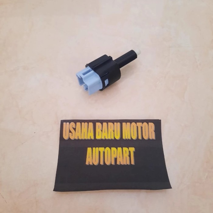 Switch Stop Rem 4Pin Mitsubishi Pajero , Outlander , Mirage