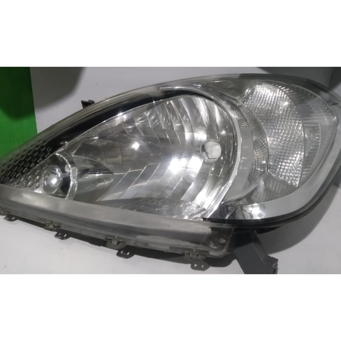 Headlamp Kijang Innova 2005 - 2010 Original