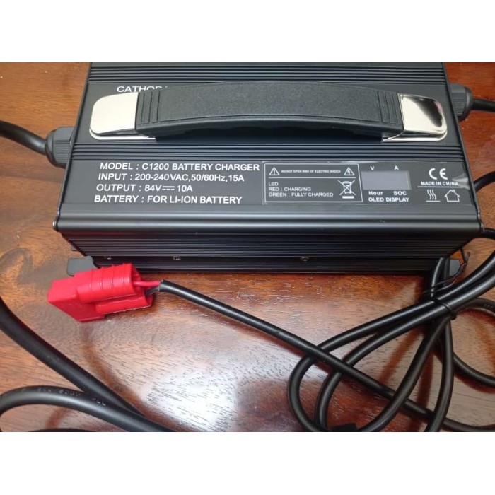 Charger baterai Lithium 72 volt 10 A LCD