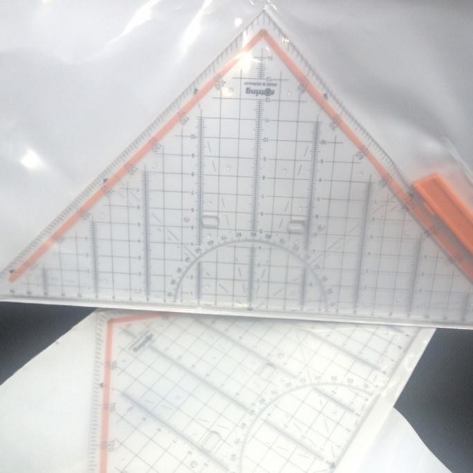 

TERMURAH - Penggaris Segitiga Rotring Original 32 cm