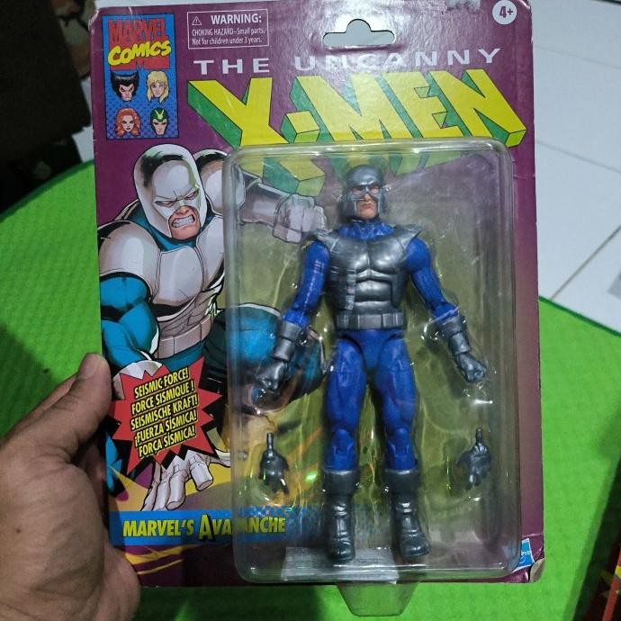 Hasbro. Marvel legends X-men retro card. Avalanche