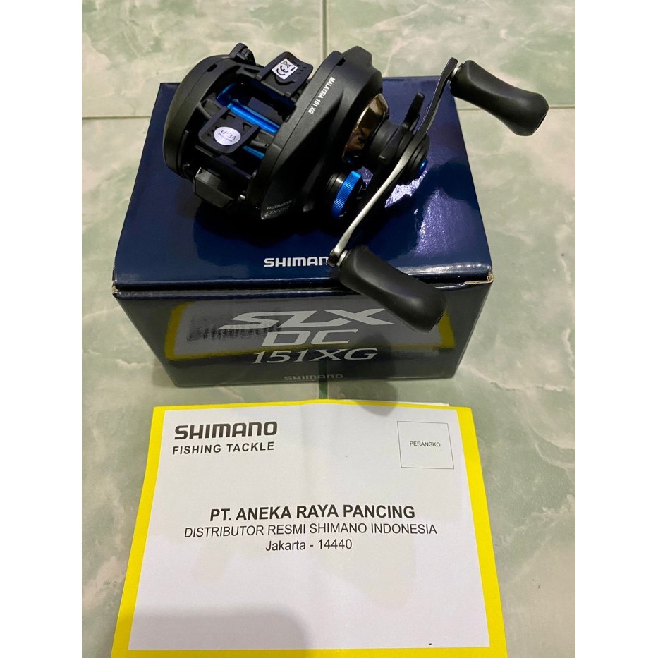 Reel Shimano SLX DC 151XG