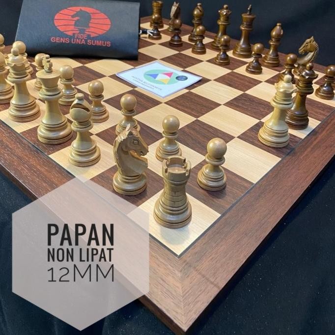 Papan Catur Kayu Set Premium Papan Non Lipat Bidak Instimewa PERCASI