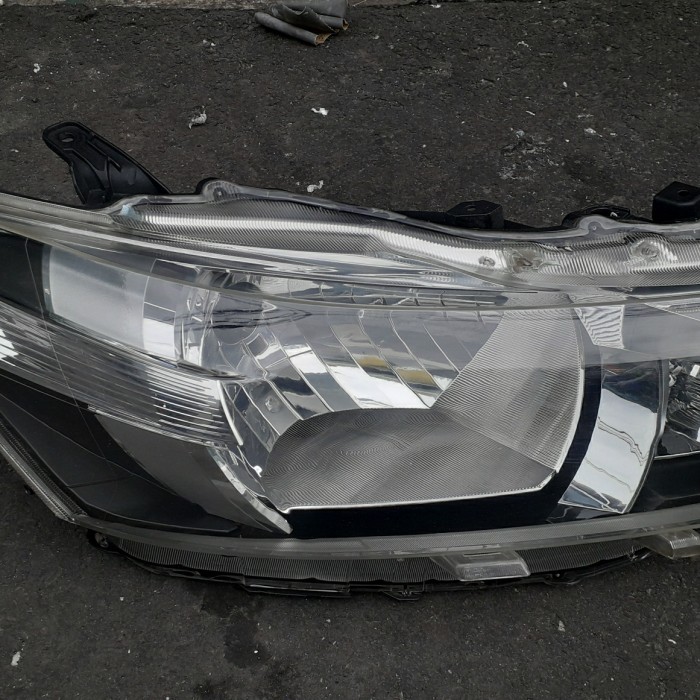 headlamp vios limo gen 3