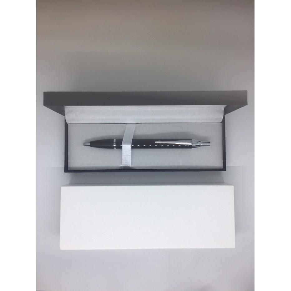 

Ready Pulpen Promosi / Pulpen Parker IM Black TW / KW + grafir 2 sisi