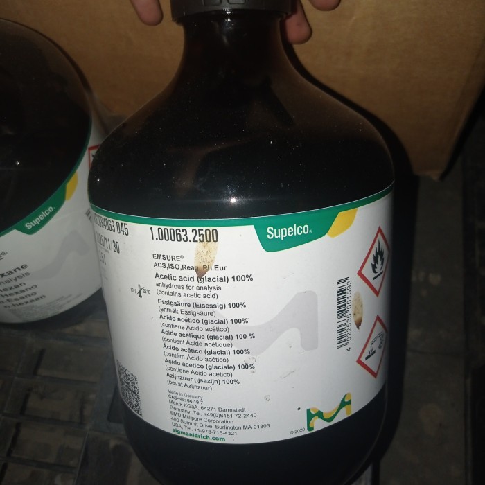 

Asam Cuka Glasial Ar