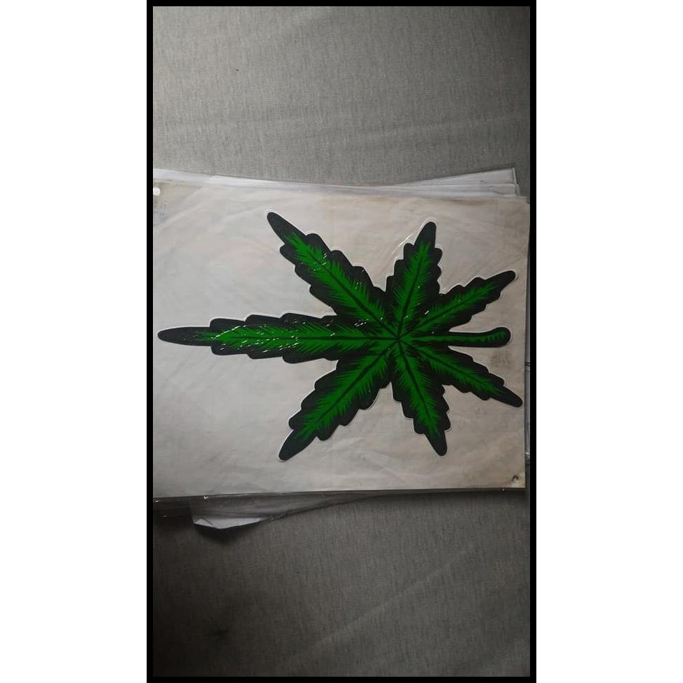 

BEST DEAL STICKER 33X26CM DAUN !!!!!!