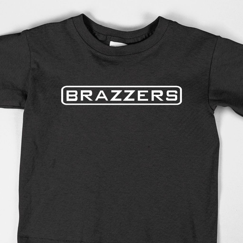 T-shirt Distro Kaos Pria Wanita Katun Kombet 24s All Size Kata Kata Brazzers Logo