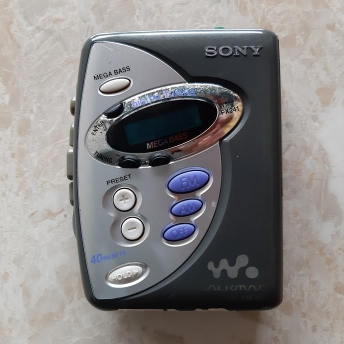 Sony Walkman WM-FX241 Radio Kaset FM AM Digital Mega Bass Murah Rare