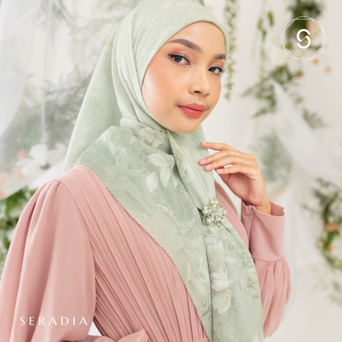 Seradia Hijab Segi Empat Aresya #Original