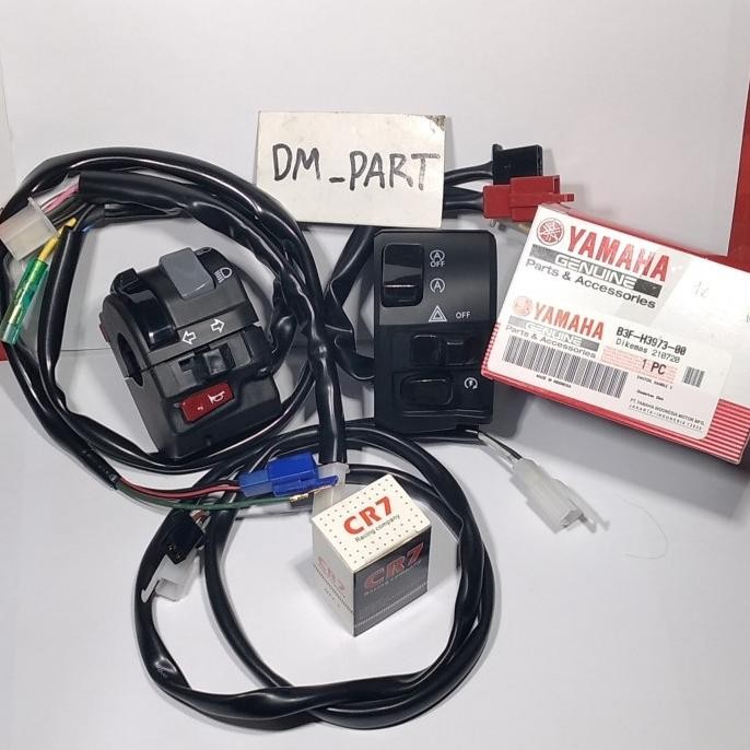SAKLAR HOLDER KIRI VIXION KANAN LEXI PNP NMAX ASLI ORI ORIGINAL YAMAHA