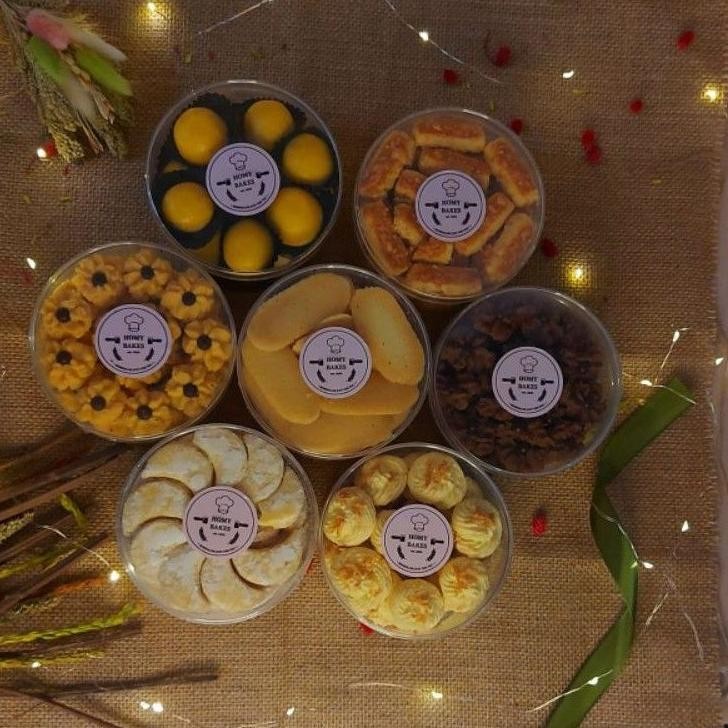 

PAKET KUE KERING LEBARAN NATAL IMLEK 4 TOPLES 250GR