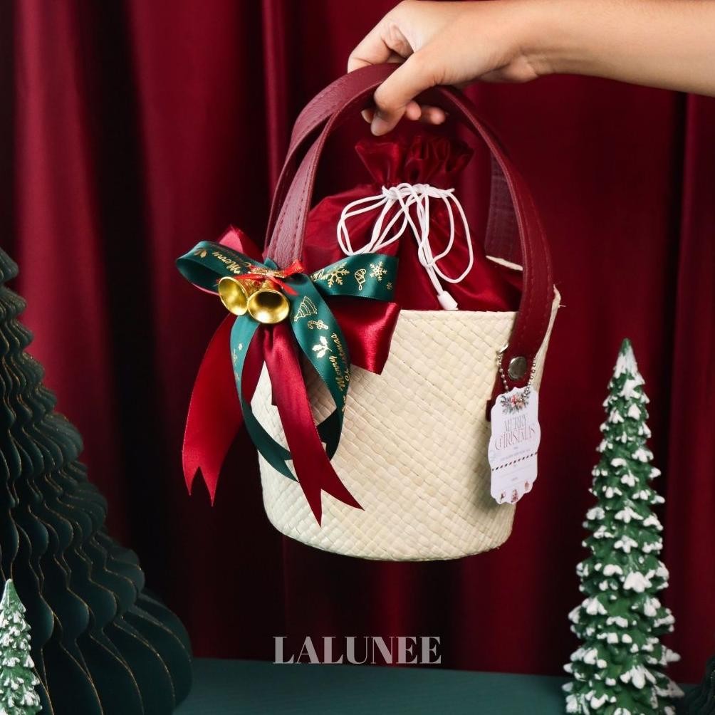 klp Parsel Tas Anyaman Natal Unik - Hampers Natal Isi Cangkir Set - Set Cangkir Piring Natal - Hampe