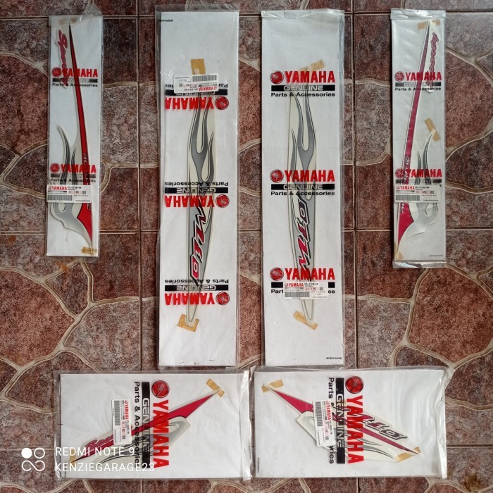 Stiker Striping Graphic Yamaha Mio Sporty Putih 2006 Original