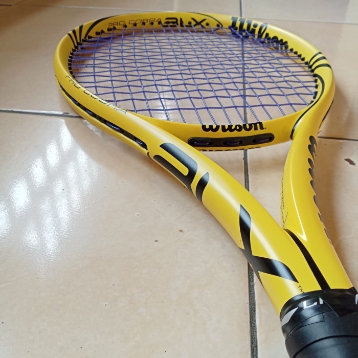 Raket tenis Wilson Original bekas