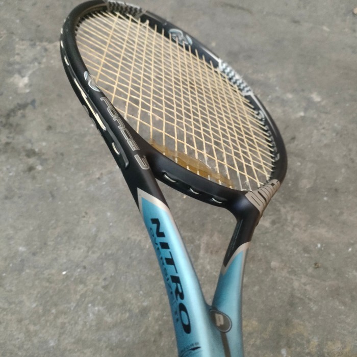 raket tenis prince bekas