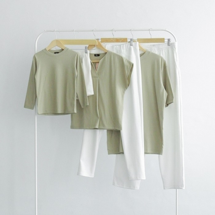 Isla Moza Sage Green Family Set - Pakaian Keluarga - Baju Couple