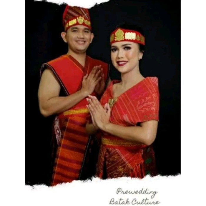 Pakaian Adat Batak Toba/Setelan Baju Adat Batak