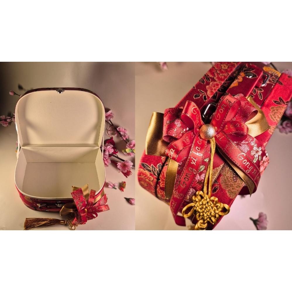 

Promo Hari Ini Saja Koper D Natal Imlek / Box Hampers Parcel Kotak Kue Kering Natal Imlek Asli