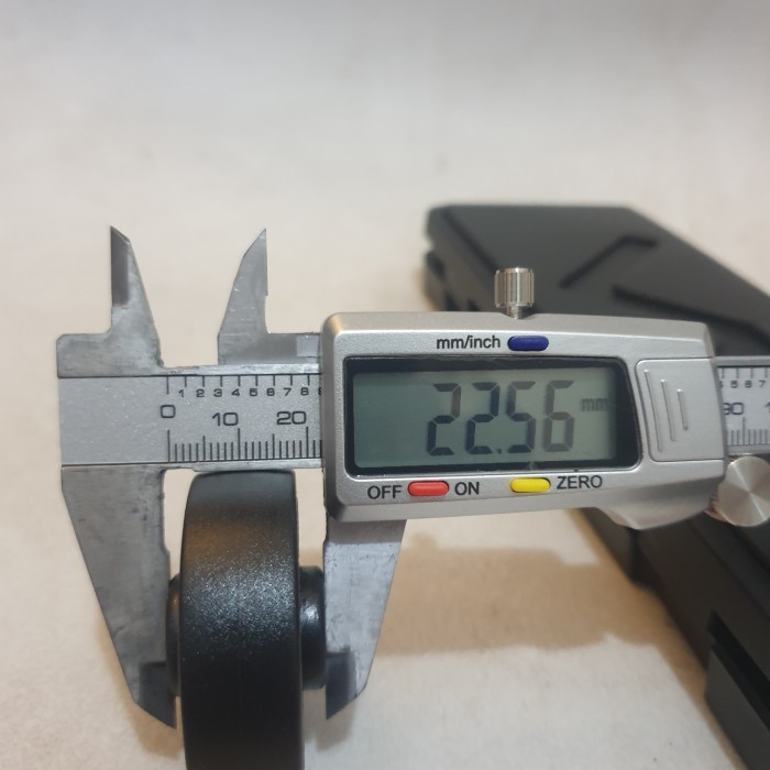 RODA KOPER LOJEL SAMSONITE PRESIDENT LUGGO HEYS TU