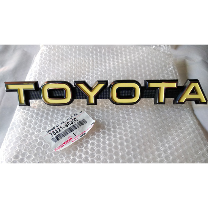 Emblem Toyota Hardtop.