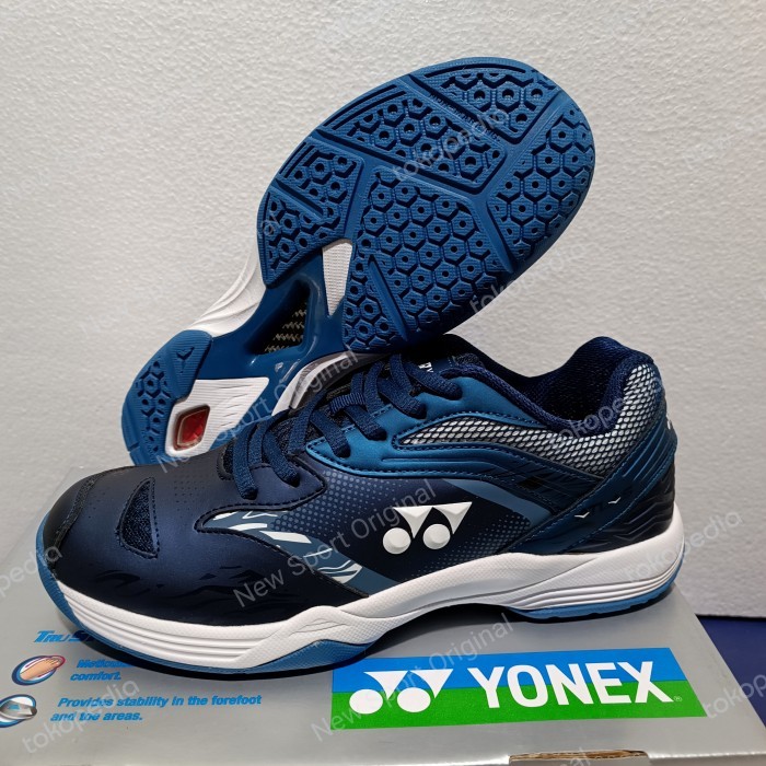 sepatu bulutangkis YONEX ATLAS