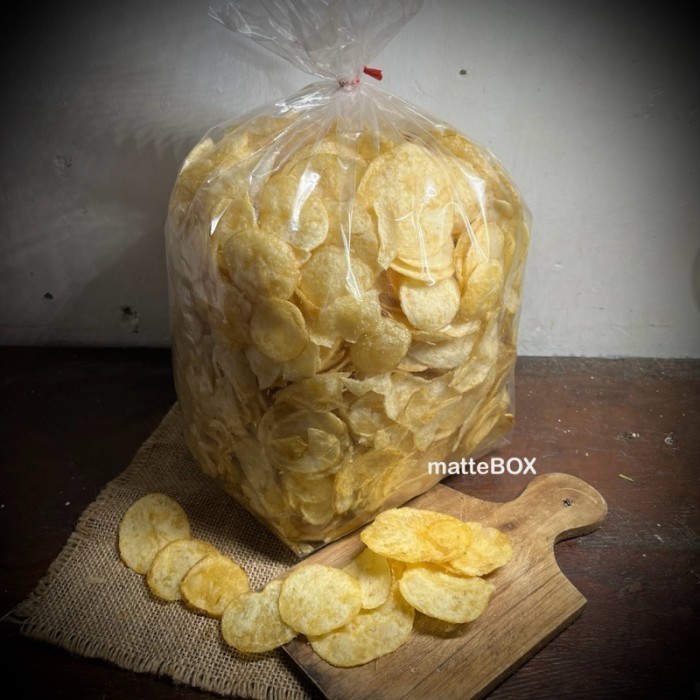 

STOK TERBATAS Keripik Kentang Original Asli Garut Curah Kiloan 1kg