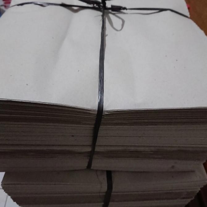

Sale Kertas Kiloan Polos Baru Kertas Serbaguna 5 Kg Kertas Packing 60X80 Cm