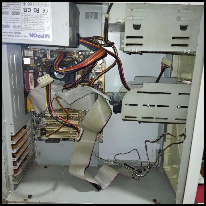 Vintage - CPU Intel Pentium III 800 Mhz (Z-02) - bukan Slot ISA