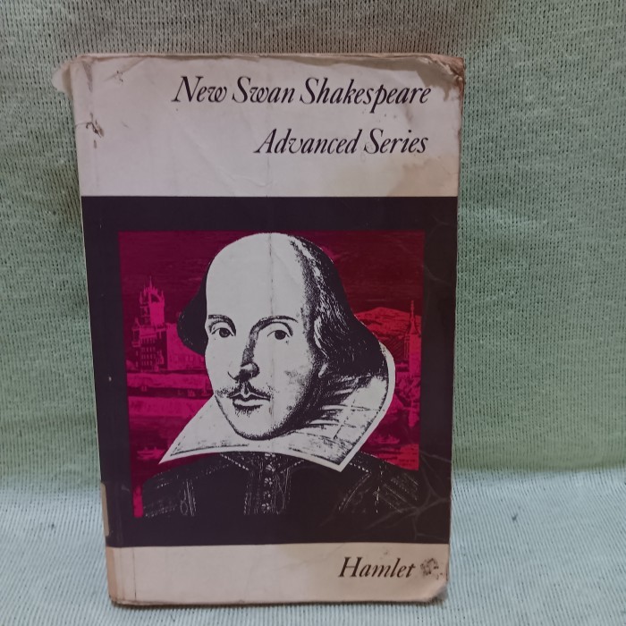 buku - New swan shakespeare advanced series - hamlet- #kjc 2