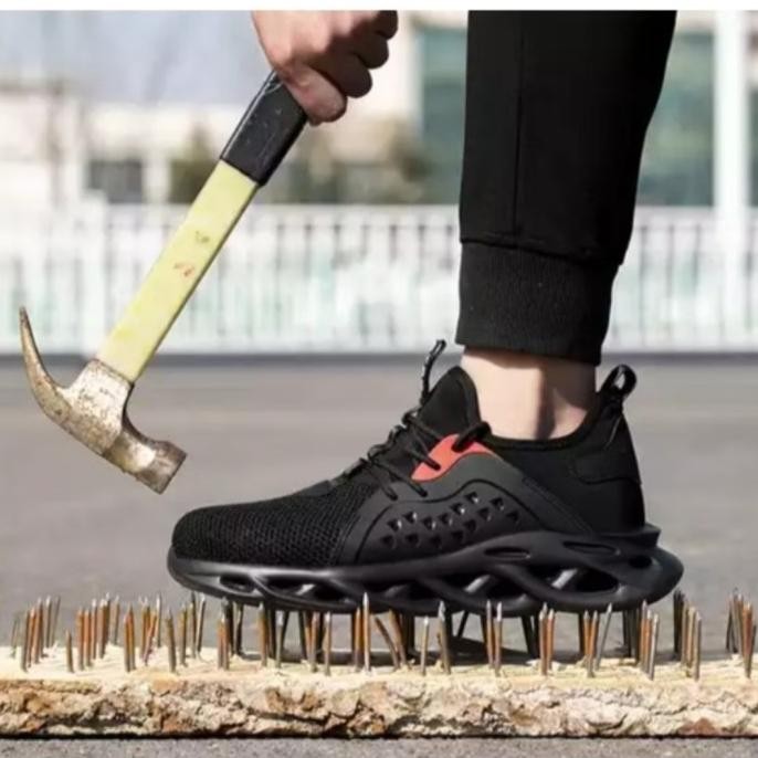 Sepatu Sneakers Safety pria sport sepatu safety casual pria lapangan
