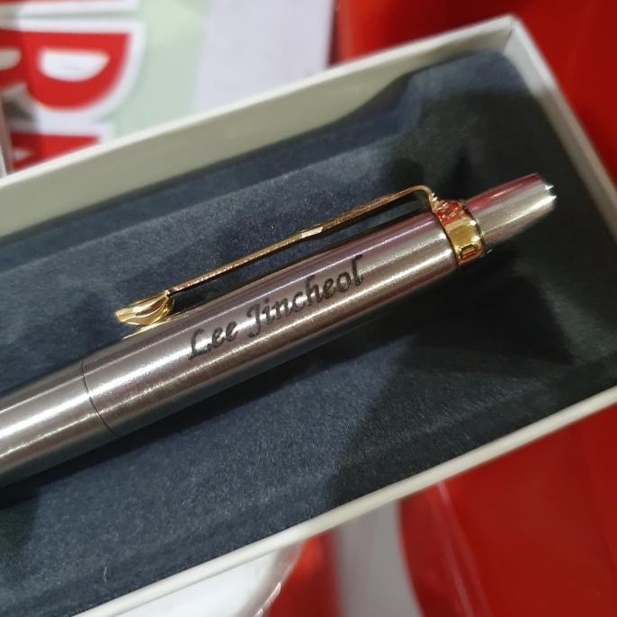 

Limited Edition ! Parker Jotter BP SS GT Klip Gold Trim - Stainless Steel