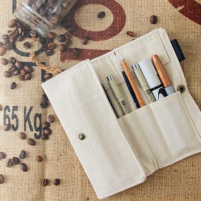 

ROLL UP PENCIL CASE / TEMPAT PENSIL GULUNG
