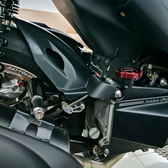 Hugger Aerox Connected 2021 Spakbor kolong Aerox Connected 2021 TGP